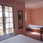 La Chaumiere ホテル