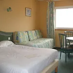 La Chaumiere ホテル