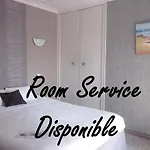 Hotel La Chaumiere 2*