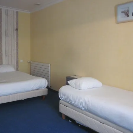 Hotel La Chaumière 2*