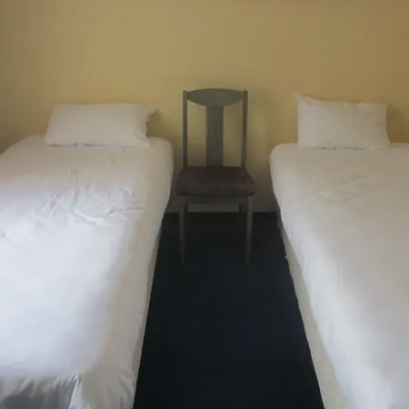 La Chaumiere Hotell 2*