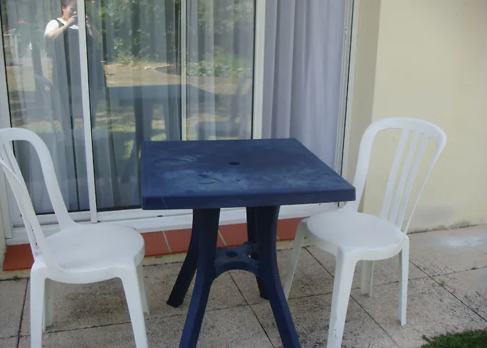 La Chaumiere Szálloda