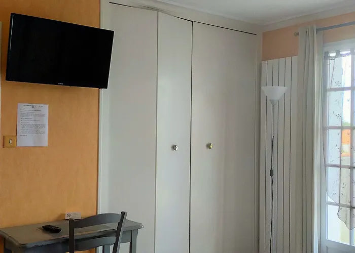 La Chaumiere Szálloda