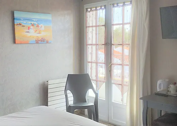 Szálloda La Chaumiere 2*